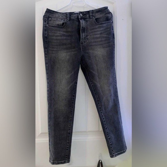 Cute black jeans - Picture 1 of 1